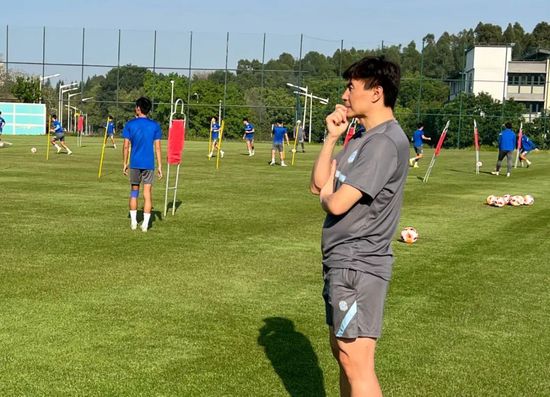 青青国产在线