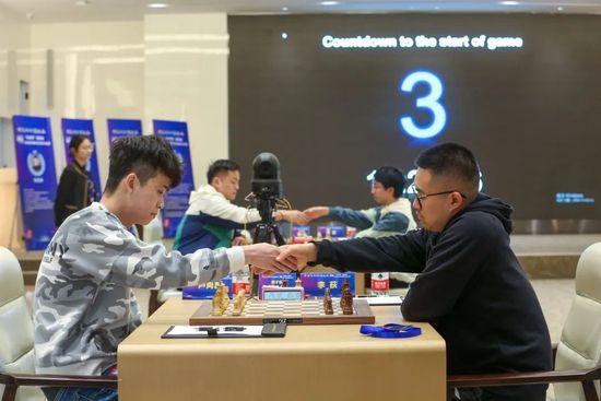 成人午夜在线观看