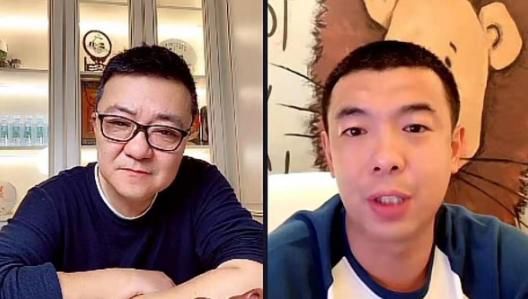 bl双性晾臀扇打屁股play